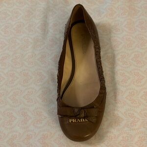 Left Prada slip on Size 37